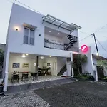 Oyo 396 Tibrae Residence Syariah
