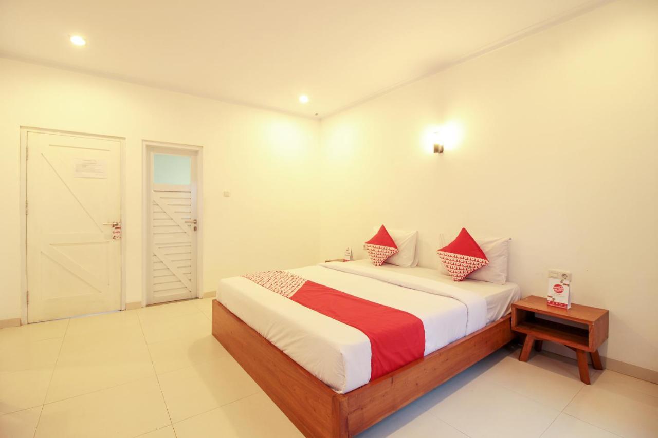 Oyo 396 Tibrae Syariah 2* Bandung